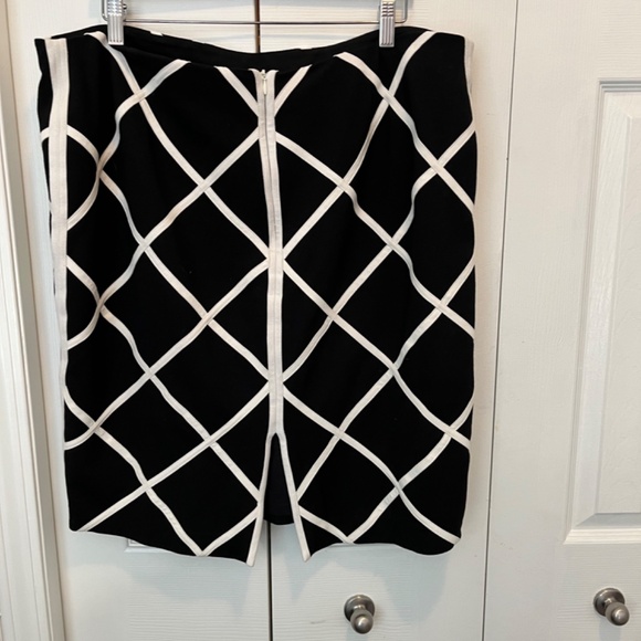 Cleo size 18 skirt - Picture 6 of 13